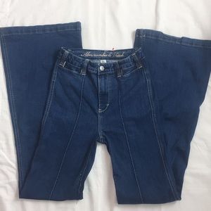 PRICE DROP‼️High waisted Abercrombie & Fitch Jeans